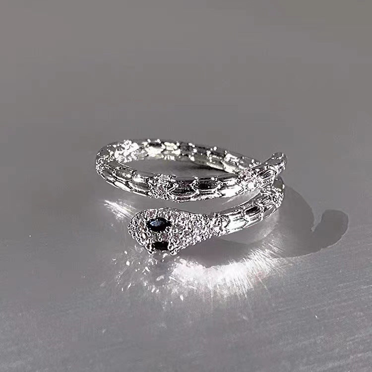 Wholesale Light Luxury Spirit Snake Ring Women's Niche Design High-end Sense Couple's Pair Ring Fashionable Personalized Finger Ring Men's Fashion